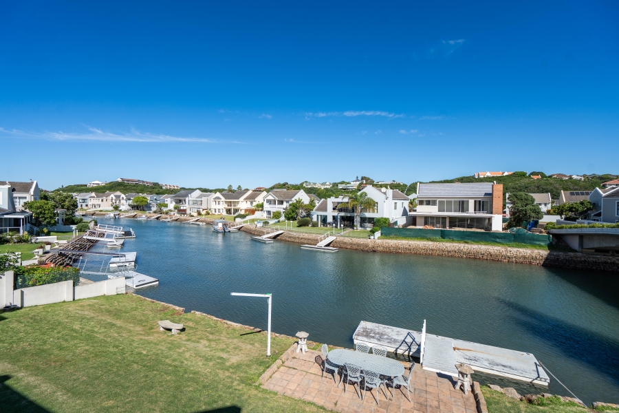 7 Bedroom Property for Sale in Royal Alfred Marina Eastern Cape